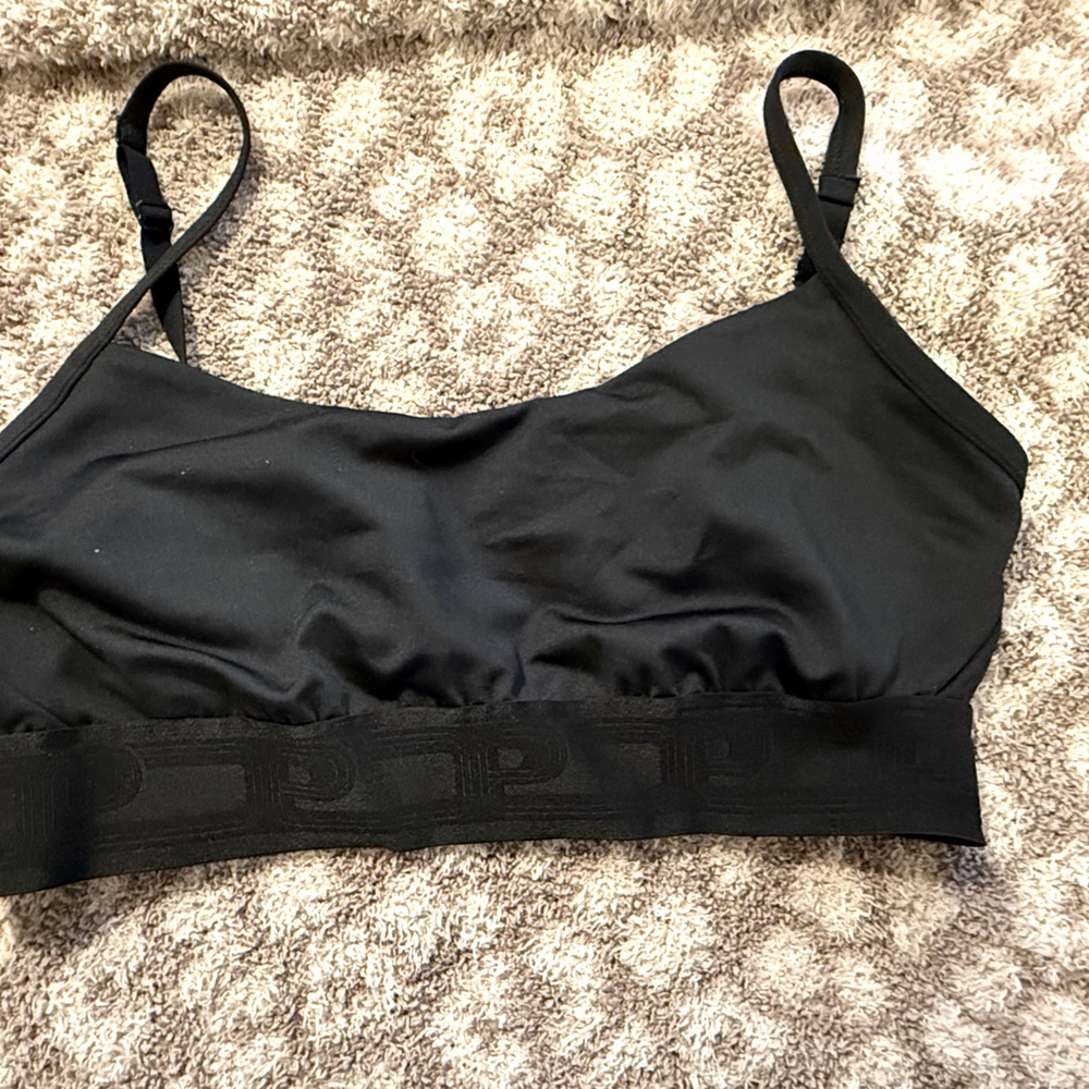 Vs sports bra xl
